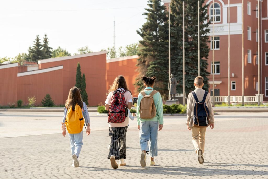 School quality influencing home appraisal in family neighborhoods